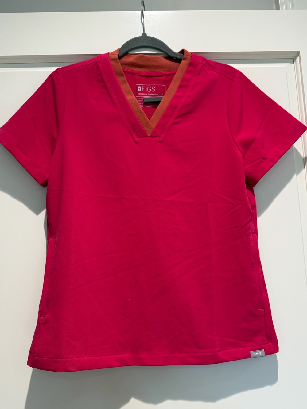Figs Casma Top and Bottoms - NWT - Size S - Dark Pink/Orange Trim